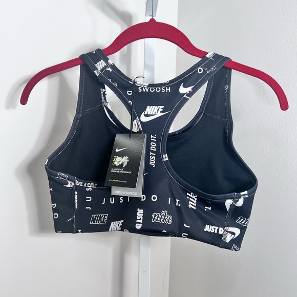 Nike Swoosh Logo Sports Bra Size Medium - Picture 4 of 11
